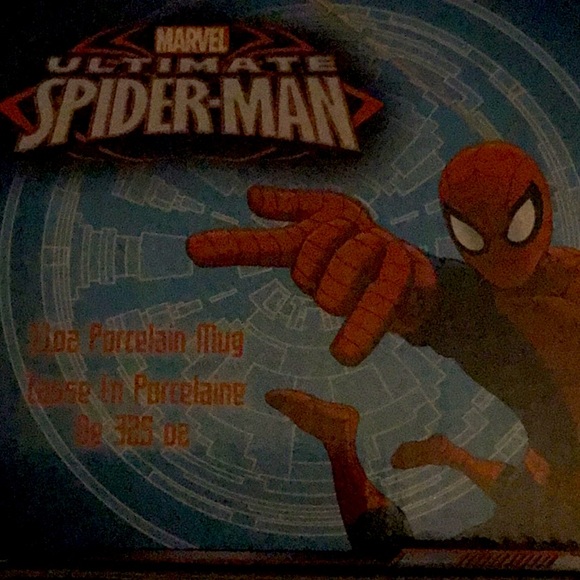 ZAK! Designs MARVEL ULTIMATE SPIDER-MAN 11oz PORCELAIN MUG TREASURECRAFTCERAMIC - Picture 4 of 4